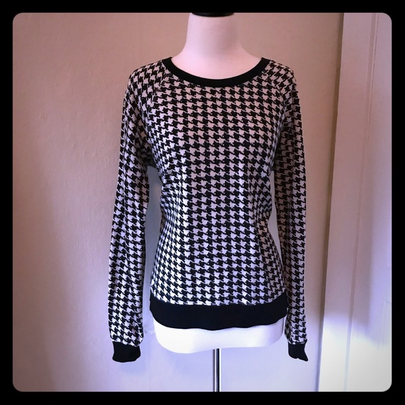 J. Crew Tops - J Crew Houndstooth Sweatshirt